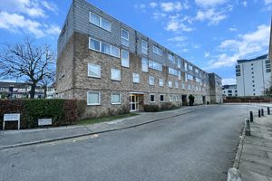 Photo 1- click for photo gallery